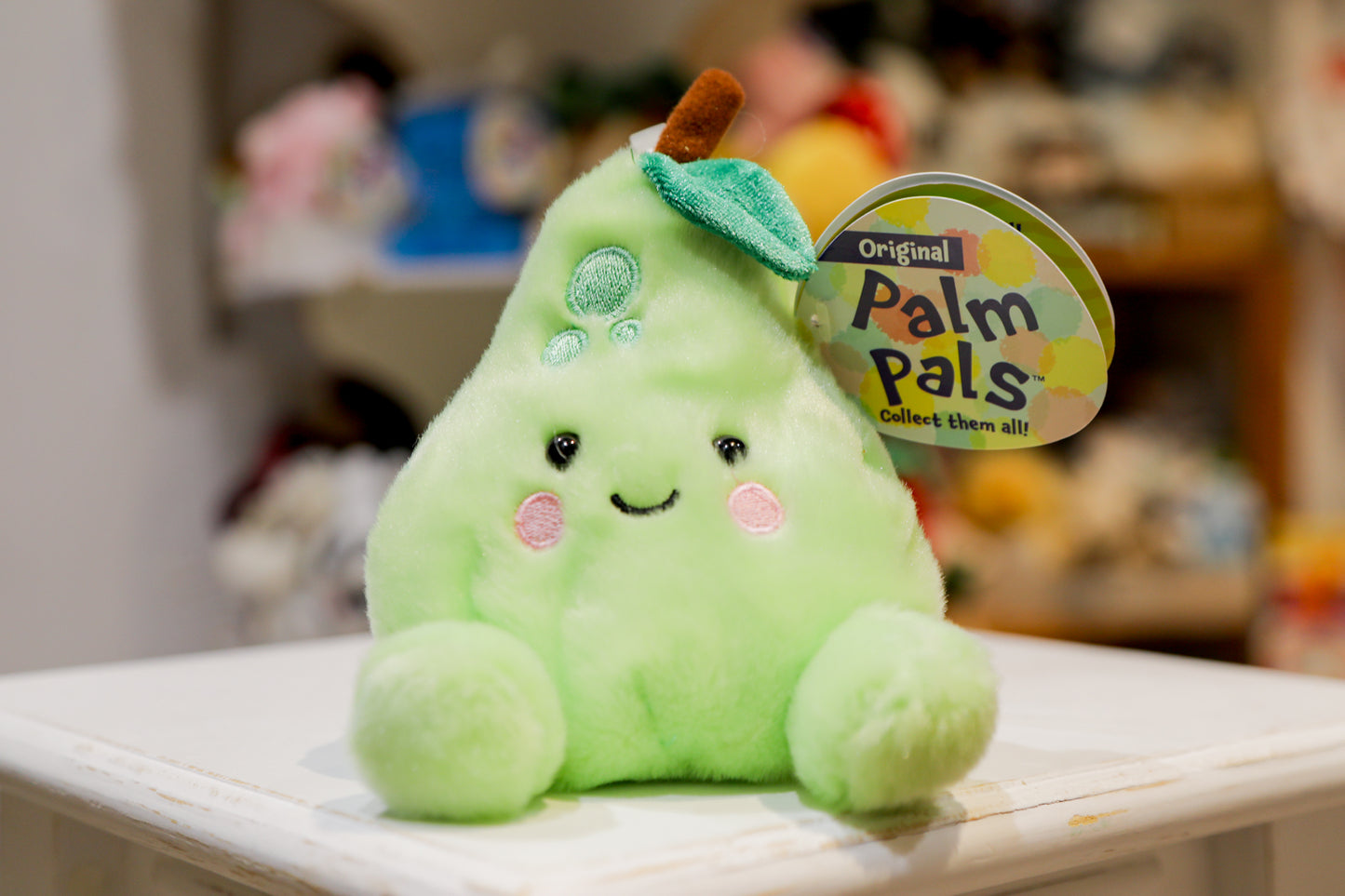 Palm Pals Bartlett Pear